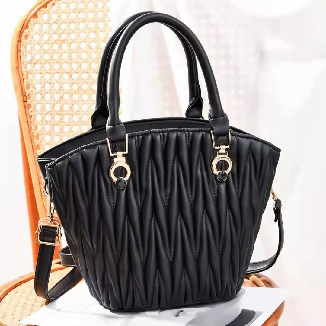 

Women's Bag 2021 Winter New Lingge Fashion Women's Handbag One Shoulder Messenger Bag