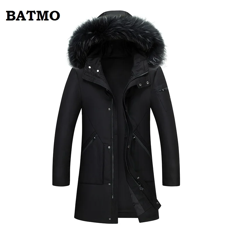 

BATMO 80% белый утиный пух и мех енота воротник капюшон куртки для мужчин, мужские зимние пуховики, толстое теплое пальто, большого размера M-4XL ...
