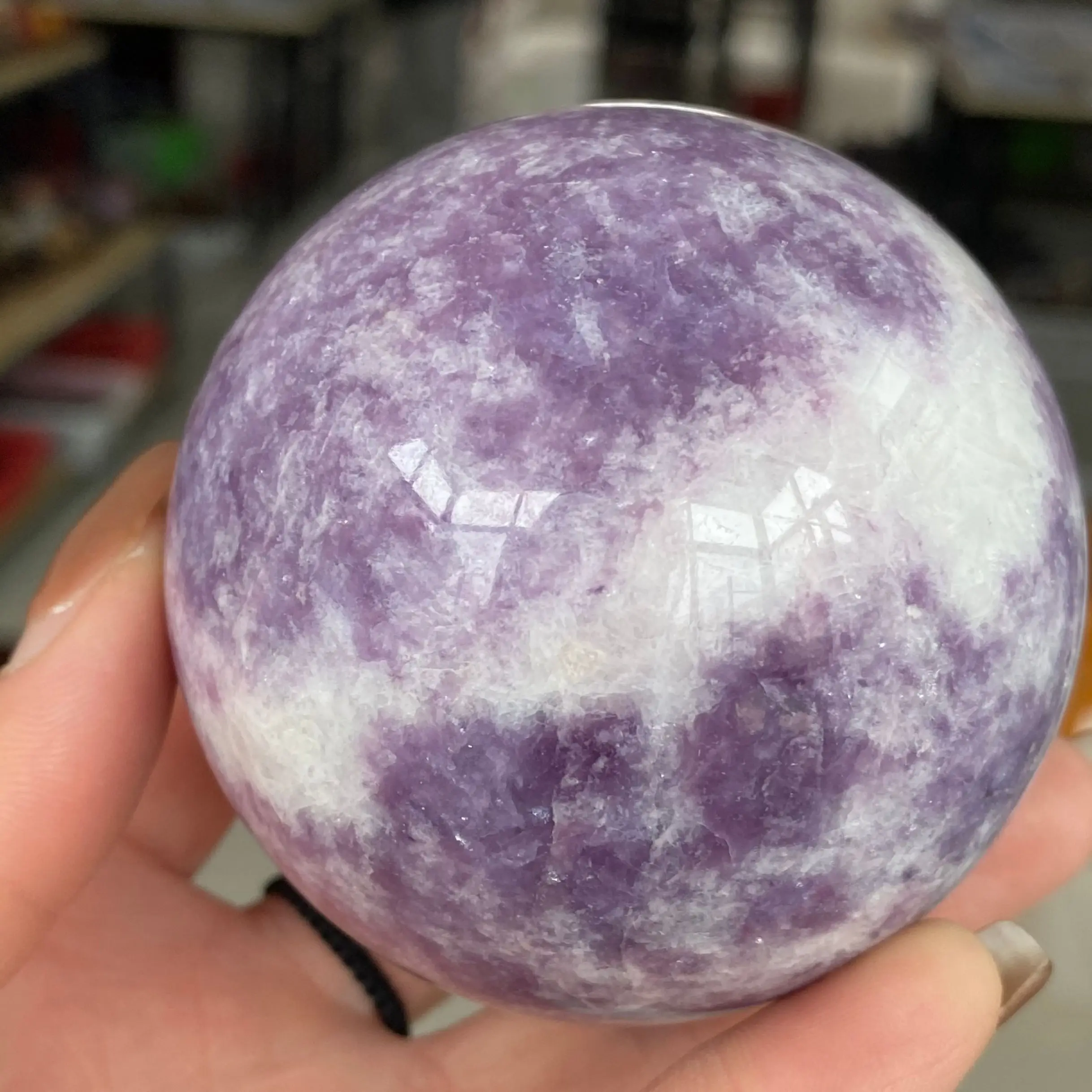 

Natural crystal purple phosphorus gray ball geomantic degaussing transfer furniture home decoration collection