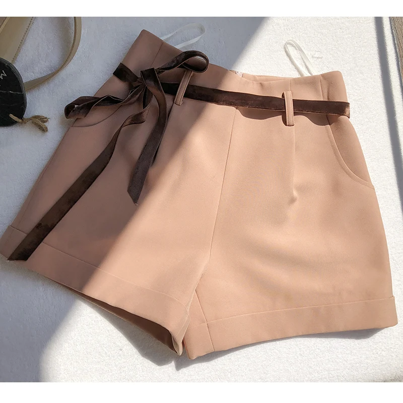 Mishow Leisure OL formal Female Spring Summer fashion 2018 New High-waist women loose Broad-legged Shorts MX18A2436 | Женская одежда