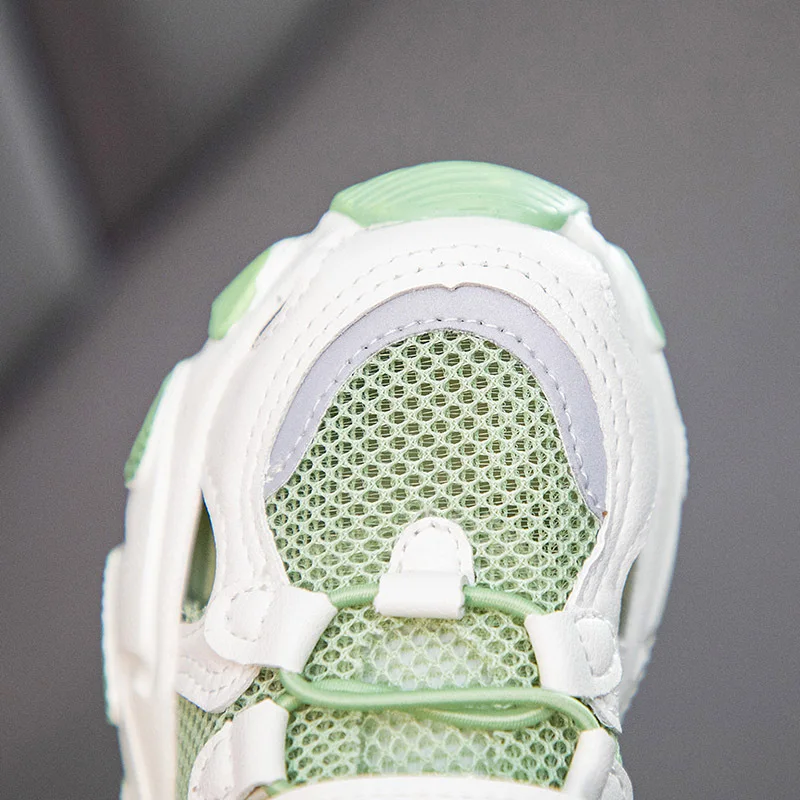 Летние сетчатые кроссовки для девочек и мальчиков модные спортивные