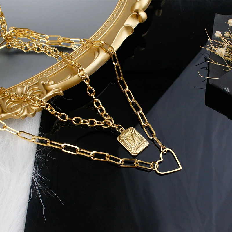 

Stainless Steel Layered Necklace Heart Shape Lock Multilayer Gothic Hip Hop Woman Man Couple Pendant Necklace Jewelry Gift