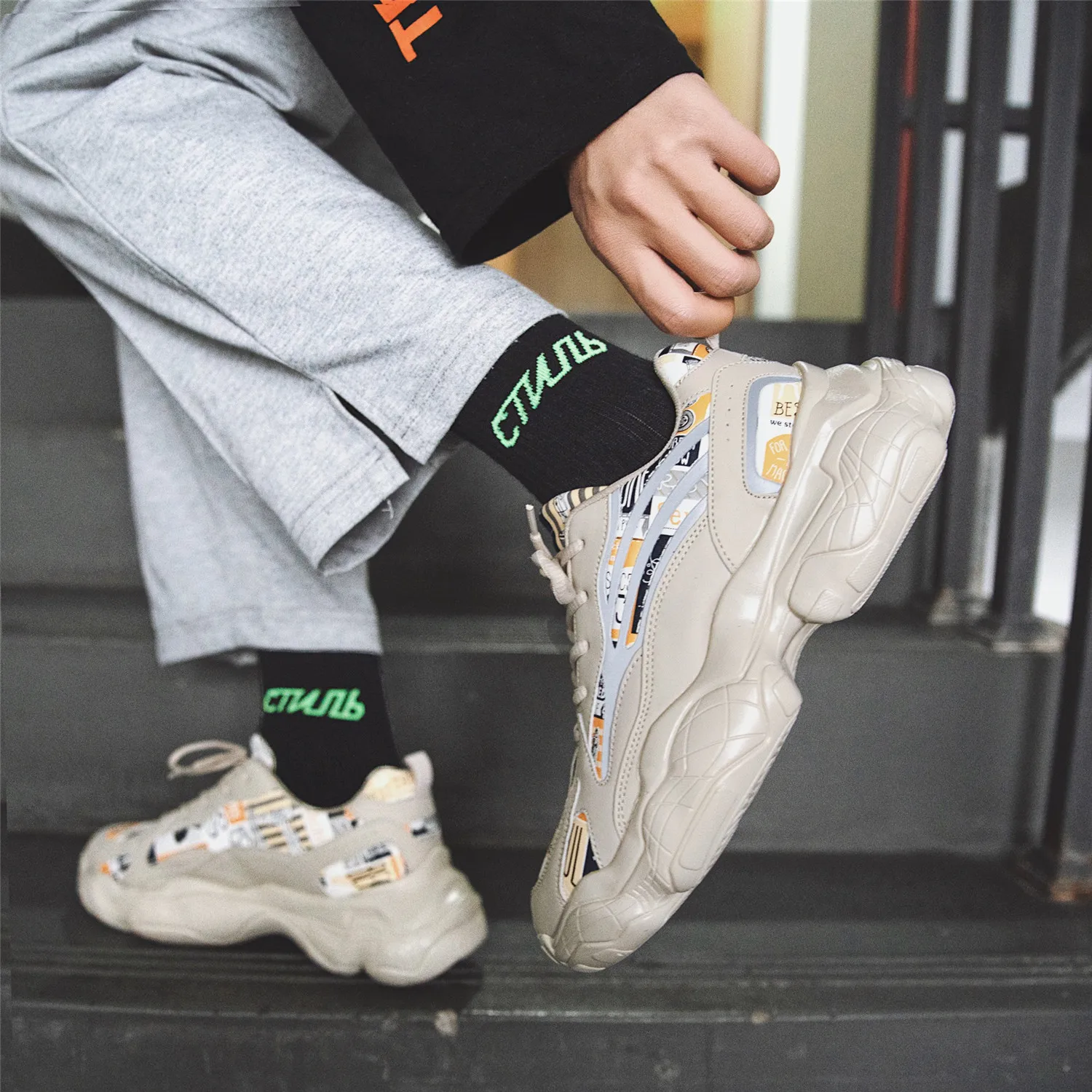 

2020 Mens Casual Shoes Men Shoes Sneakers Outdoor Sport Designer Breathable Footwears Men Trainers Zapatos Dropshipping 39-44