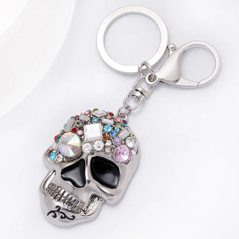 

Vintage Cartoon Funny Crystal Skull Head Keychain Fashion Punk Car Bag Key Pendant For Men Women Jewelry Cool Metal Keyring Gift