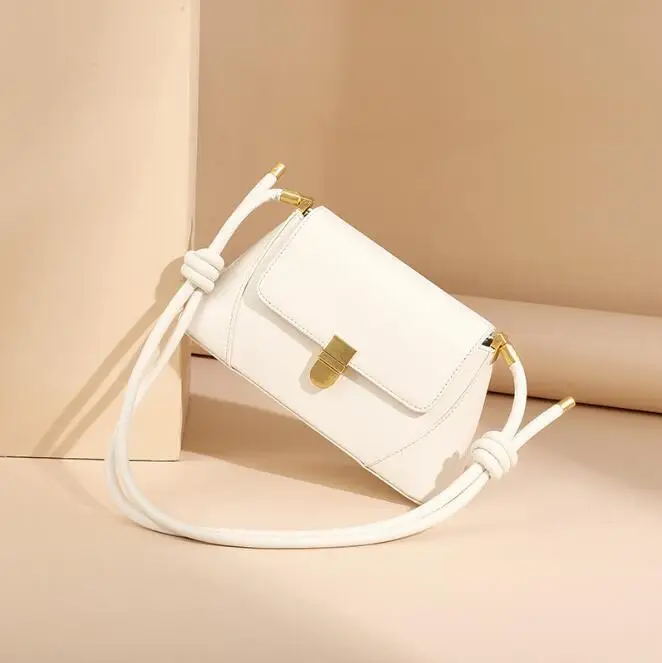 

Designer Handbags famous Brands 2020 Women Baguette Bags High Quality Underarm Bag Trapezoid Clutch Shoulder Bag For Girls Pouch
