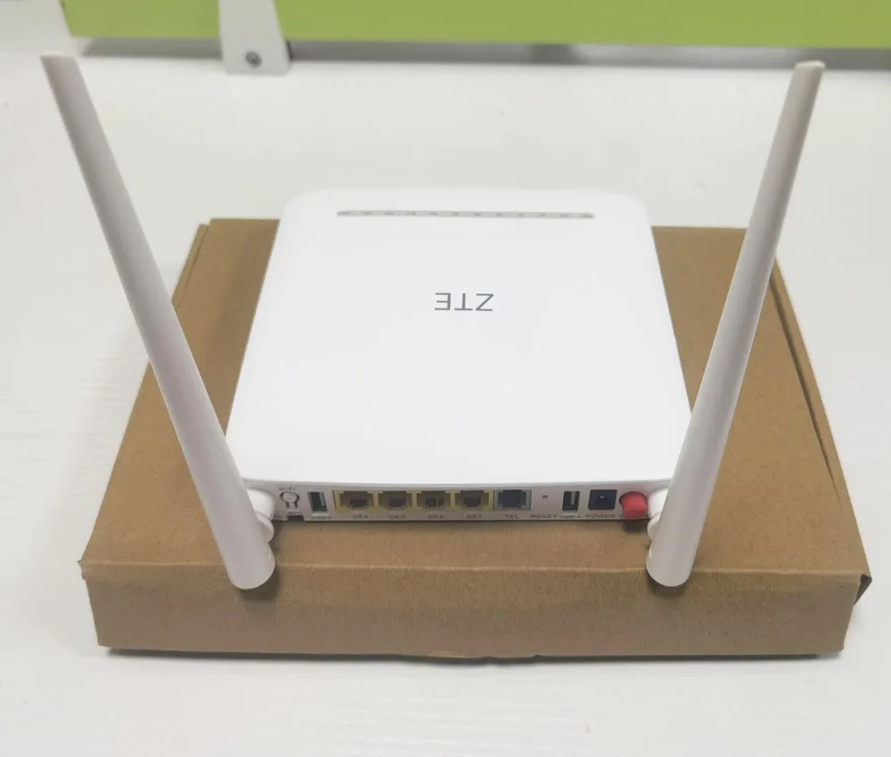 Роутер zte f670. Zte f670. zte f668r-ma. rt-ge-5 v2i роутер. tarmoq qurilmalari маршрутизатор свитч.