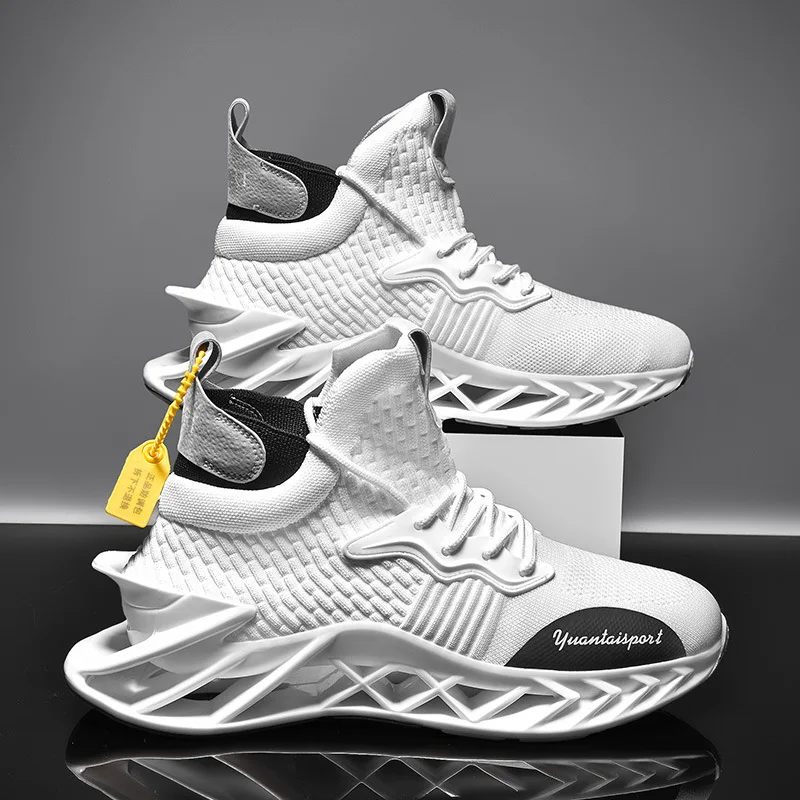 

chaussure homme 2021 new fashion trend sports casual shoes Korean version of the knife edge large size 46 trendy shoes Men shoes