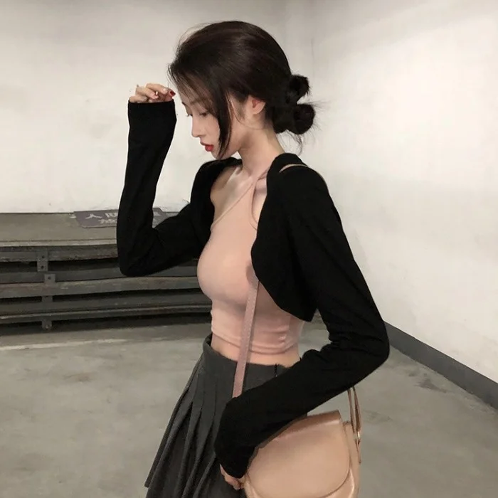 

Осень 2021 высококачественный французский стиль ретро антивозрастной Повседневный Модный комплект Женский жилет на бретельках Топ комплект...