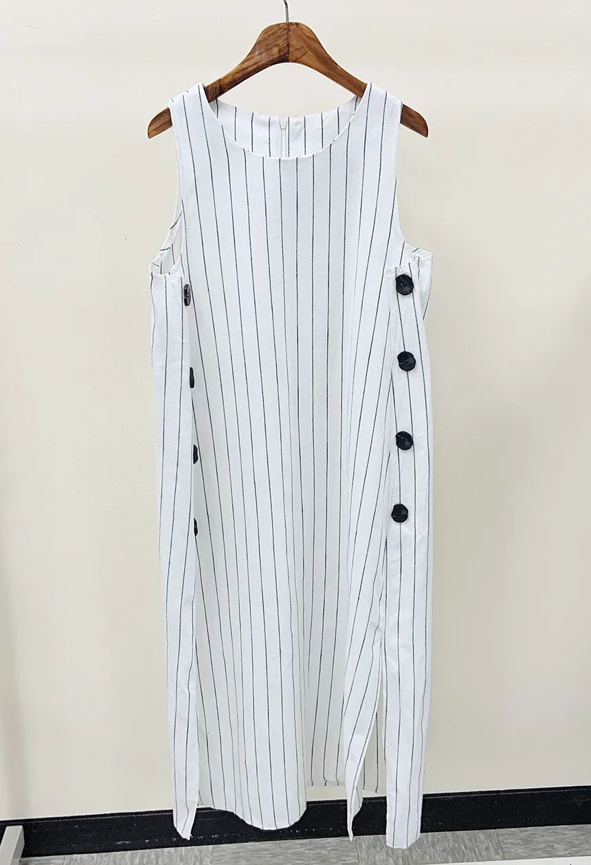 

Korean version of the French design round neck loose side buttons mid-length slit striped vest dress women