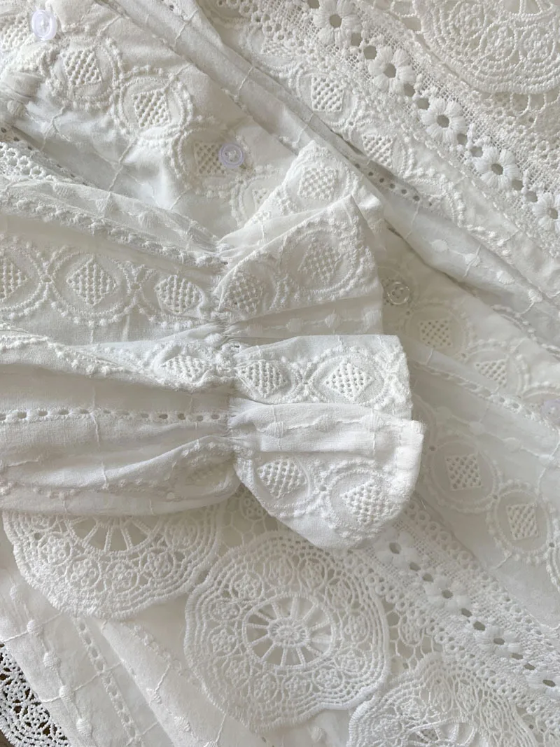 

TEELYNN Long Sleeve Lace Dresses For Women Vintage White Floral Embroidery Cotton V Neck Autumn Lady Party Dress 2021 Boho Robe