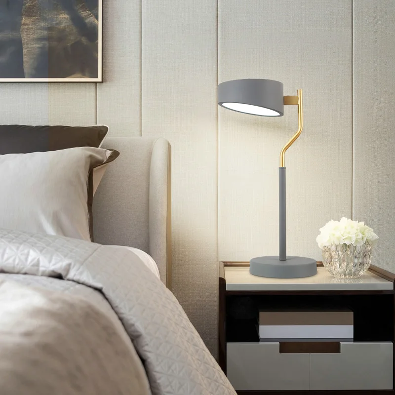 Современная Скандинавская простая настольная лампа для гостиной спальни