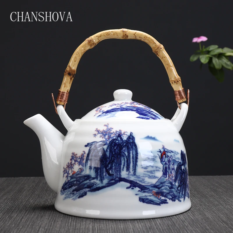 

CHANSHOVA High Capacity 950ml Traditional Chinese Style Ceramic Tea Pot Bamboo Handle China Porcelain Large Teapot Kettle H070