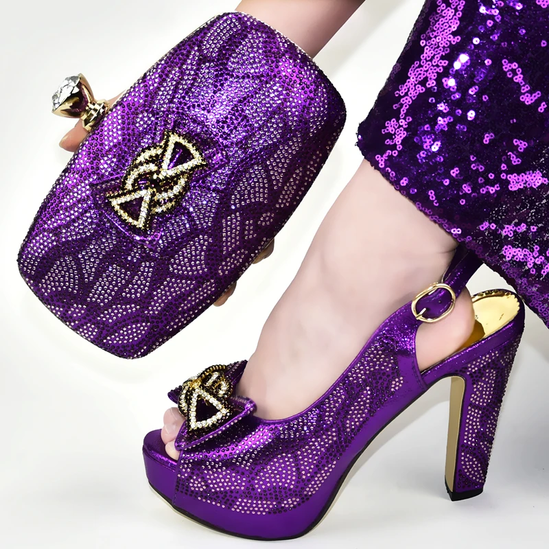 Комплект из итальянских туфель и сумочки, украшенные аппликацией; итальянские туфли и сумочка; модные итальянские женские свадебные туфли-лодочки с сумочкой