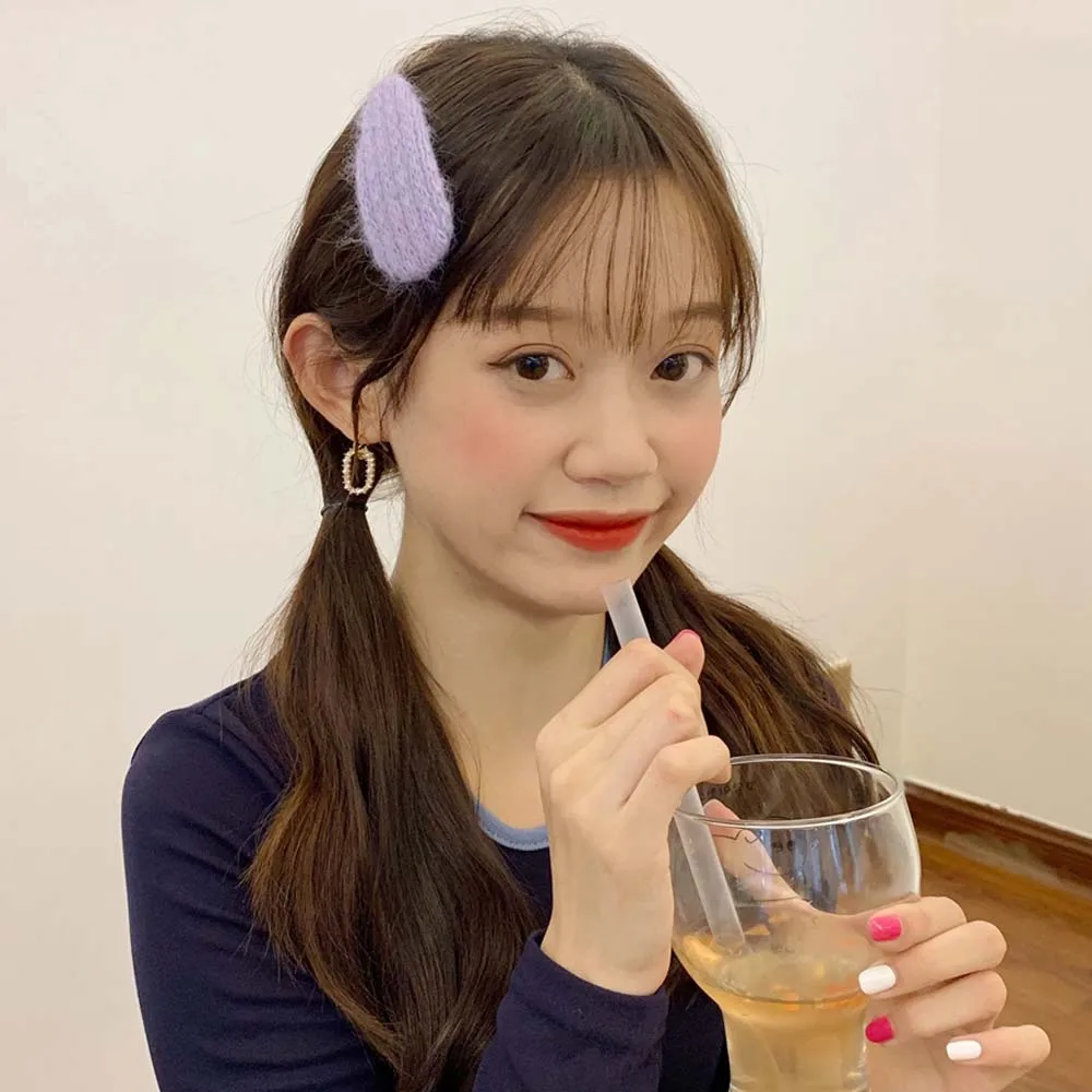 Заколка для волос шерстяная осенне зимняя| |