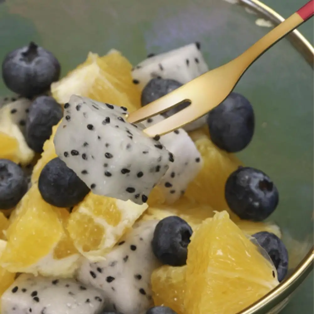 

5Pcs Fruit Fork Cutlery Set Luxury Steel Gold Cake Dessert Forks Lovely Mini Fork Used For Party Snail Fork Restaurant