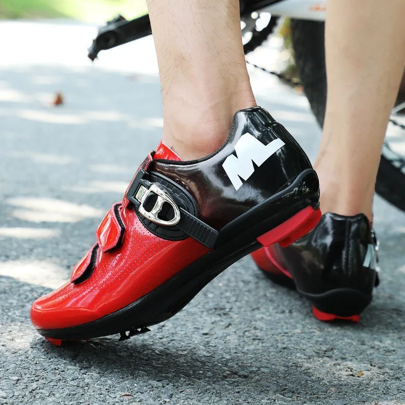 

Men Outdoor Non-Slip Bicycle Cleat Shoes Professional Self-Locking Cycling Shoes MTB Mirror Leather Upper Moutain Bike Sneakers