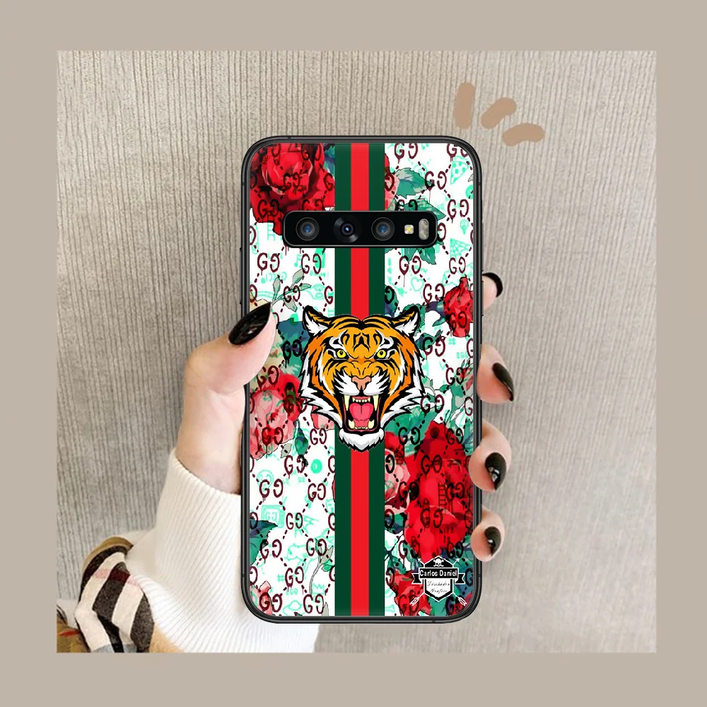 

Italian luxury brand Phone Case Cover Hull For Samsung Galaxy S 7 8 9 10 e 20 FE edge uitra plus Note 9 10 20 black Funda Soft