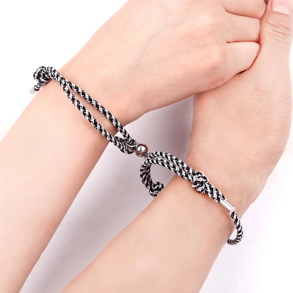 

2Pcs Magnetic Couple Bracelet Braided Rope Distance Attract Eachother Wrist Chain Jewelry Lover Friendship Rope Bracelets