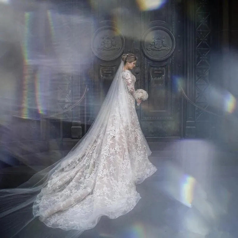 

Vintage Mermaid Wedding Dresses With Detachable Train Arabic Lace Appliques Plus Size Wedding Dress Long Sleeve Bridal Gowns