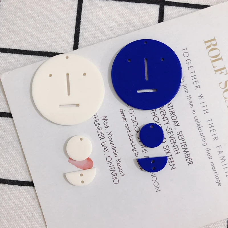 

Small face expression contrast color fun round acrylic DIY handmade jewelry earrings accessories material 4pcs