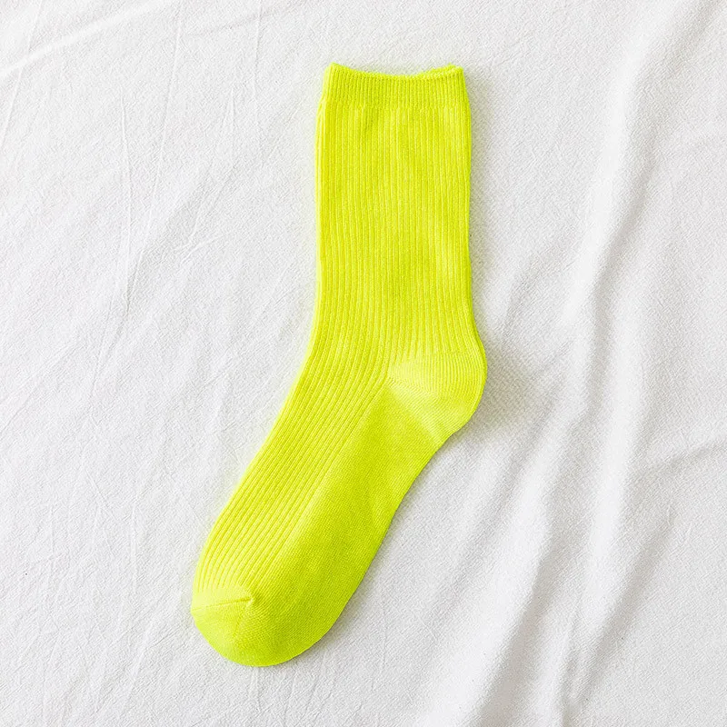 

Pure Color 10 Letters Socks Casual Harajuku Fluorescent Green Tube Socks Men Women Unisex Cotton Girls Winter Happy Socks