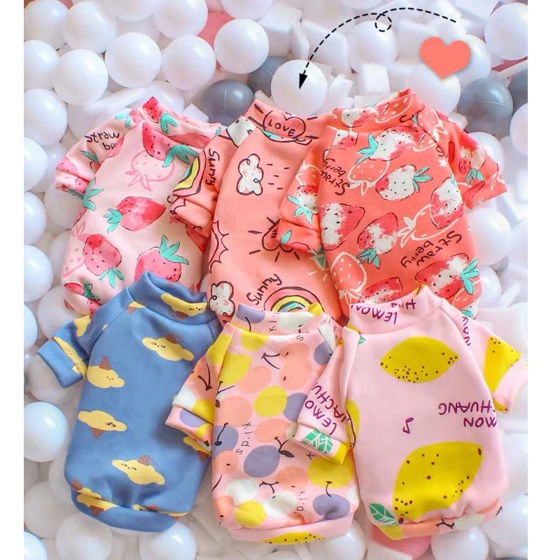 Одежда для собак зимнее теплое пальто питомцев куртка клубника одежда щенков