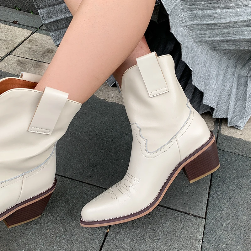 

Osunlina Cowboy Boots Handmade Genuine Leather Pointed Toe Sexy Ankle Boots Square Heels Fashion Embroider Shoes Woman A013