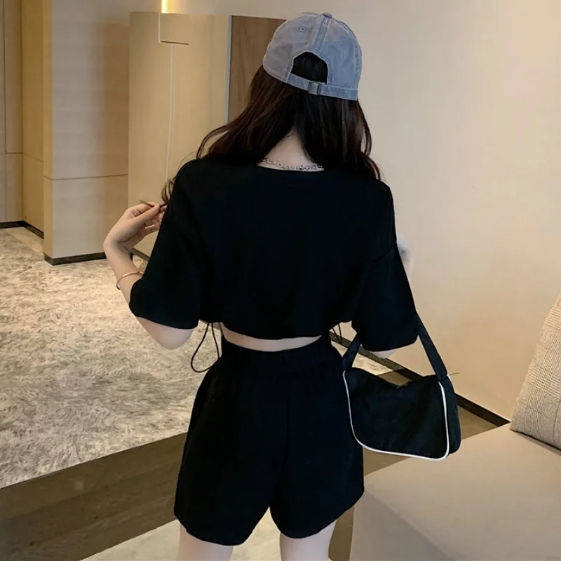 

Sets Women Solid O-neck T-shirts Soft Simple Elastic Waist Shorts Elegant Korean Leisure Ulzzang Loose Plus Size 2XL Trendy Chic