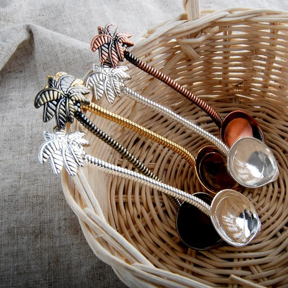 

Exquisite Wide Usage Elegant Design Long Handle Dessert Spoon Table Decor