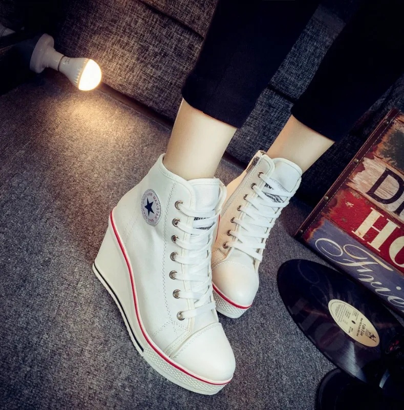 Женские ботинки на платформе со скрытой платформой повседневные парусиновые