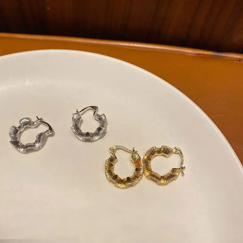 

Design Sense Metal Wave Earrings 2021 Trend New Earrings For Women Folds Hoop Earrings Jewelry