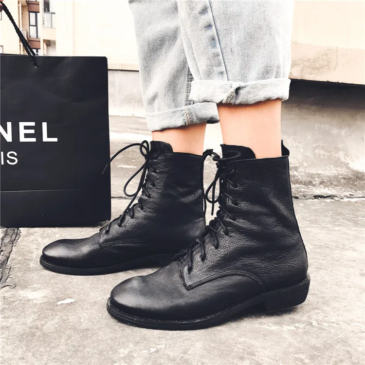 2021 Autumn Winter New Trend Red Personality Martin Boots Female British Style Causal Round Toe Flat Horse Leather Short | Обувь