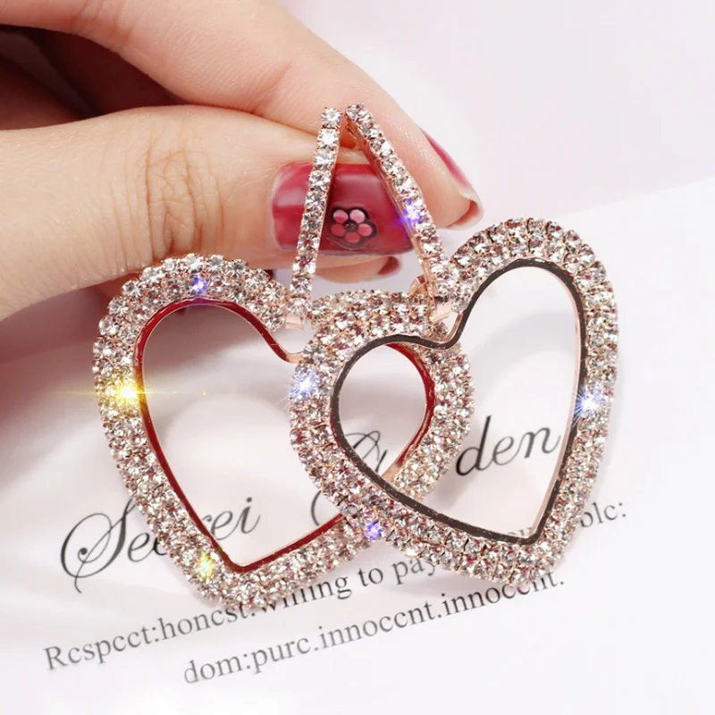 

Popular New Fashion Trend Heart-shaped Geometric Earrings Female Holiday Birthday Gift Jewelry Four-sided Jewelry Wholesale
