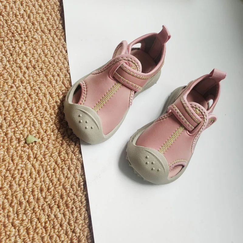 

2021 Summer Fashion Children Shoes Baby Comfortable Sandals Boys and Girls Solid Color Sports Leisure Shoes Soft Bottom Light