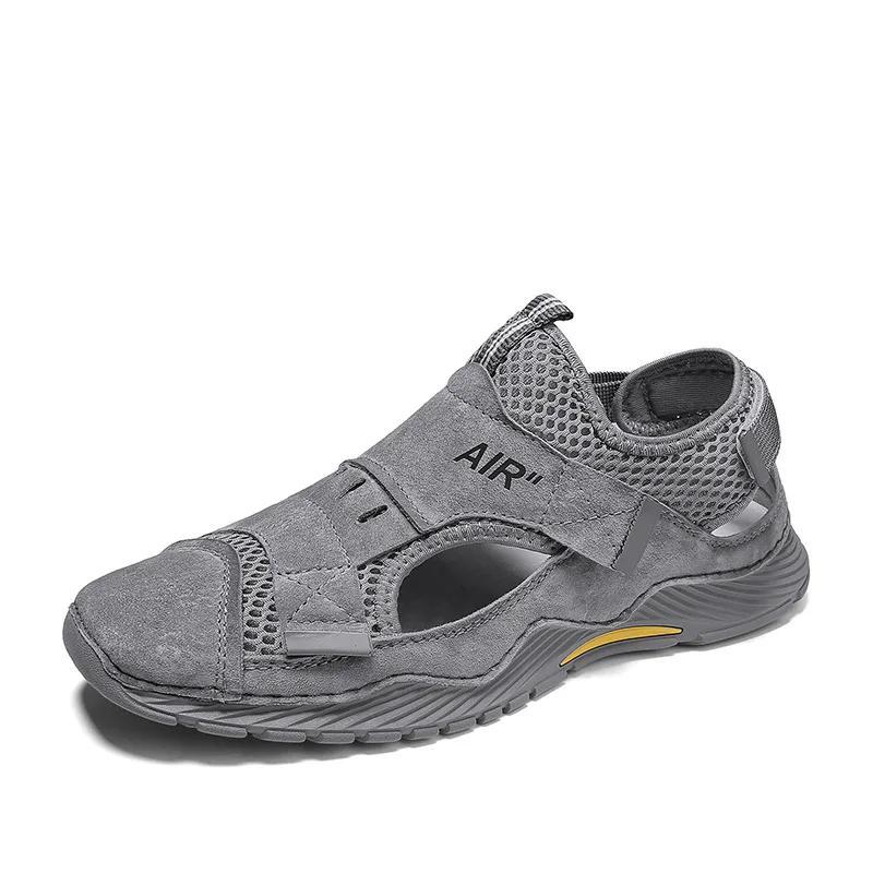 

2021 men's slippers leisure beach sandals trend summer sports hollow tide shoes breathable travel outdoor slippers.