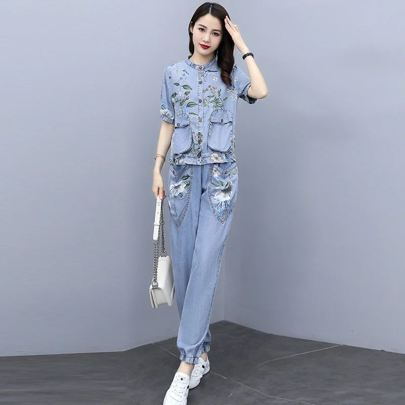 

Женский джинсовый костюм из двух предметов, однобортная рубашка и джинсы с карманами, костюм большого размера из джинсовой ткани с ковбойск...