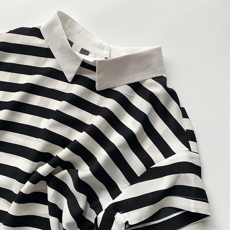 

2021 Fashion Women Black Stripe Blouse Shirt Contrast Color Short Sleeved Top Loose Waist Printing Summer Wear Camisas De Mujer