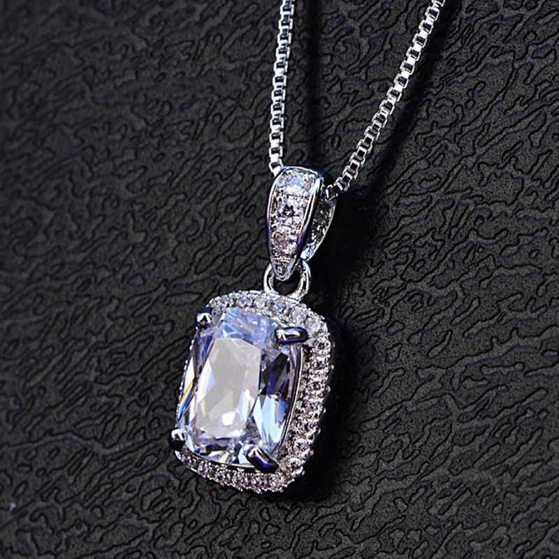 Белый GENUINEGEM New Classic Created Moissanite 925 Sterling Silver Pendant Necklaces For Women Wedding Brand Fine Jewelry Gifts - Цвет камня: Белый