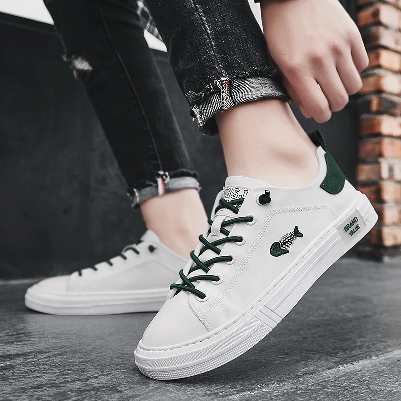 

2021 New Summer Mens Confortable Walking Shoes Fashion Running Walking Sports Non Slip Casual Simplicity Sneakers