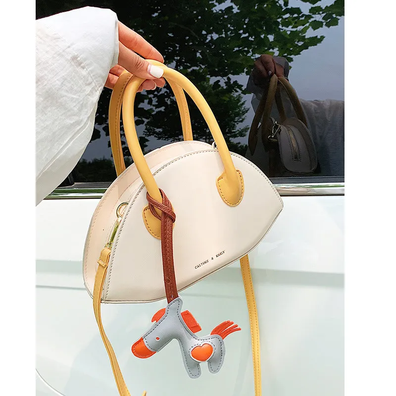 

Fashion Womens Handbags Small Bag Women's 2021 New Fashion Red Small Sweet And Lovely Shoulder Cross Carry Color Contrast Purses