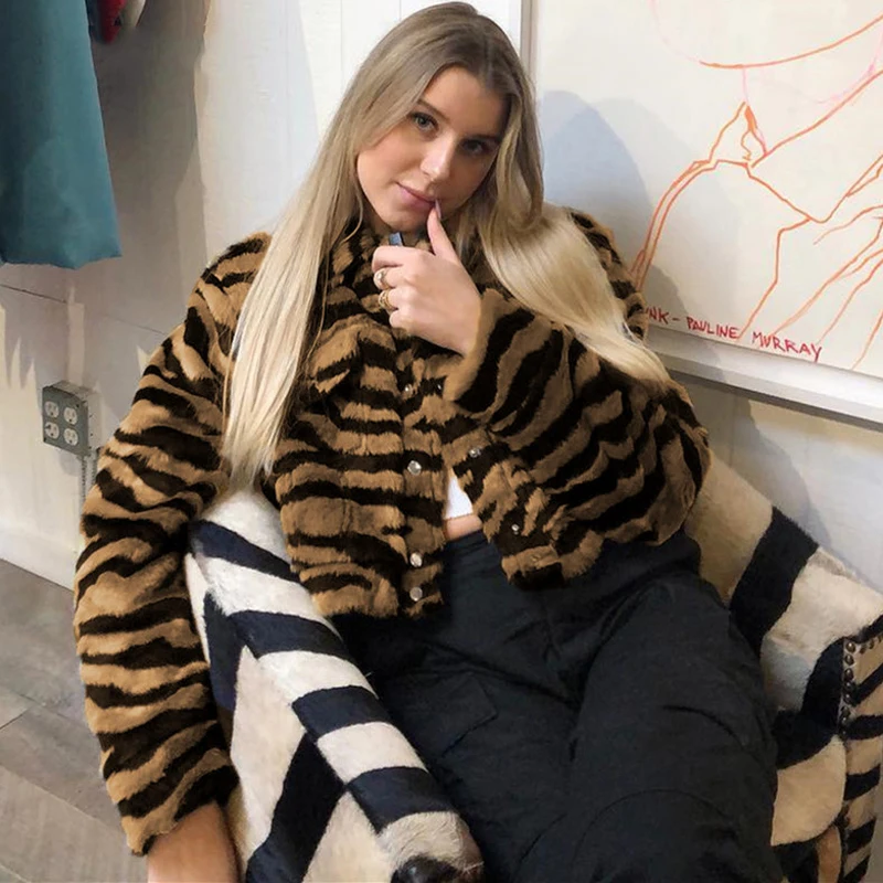 Женская короткая куртка пальто укороченные топы для девушек Осень-зима с принтом