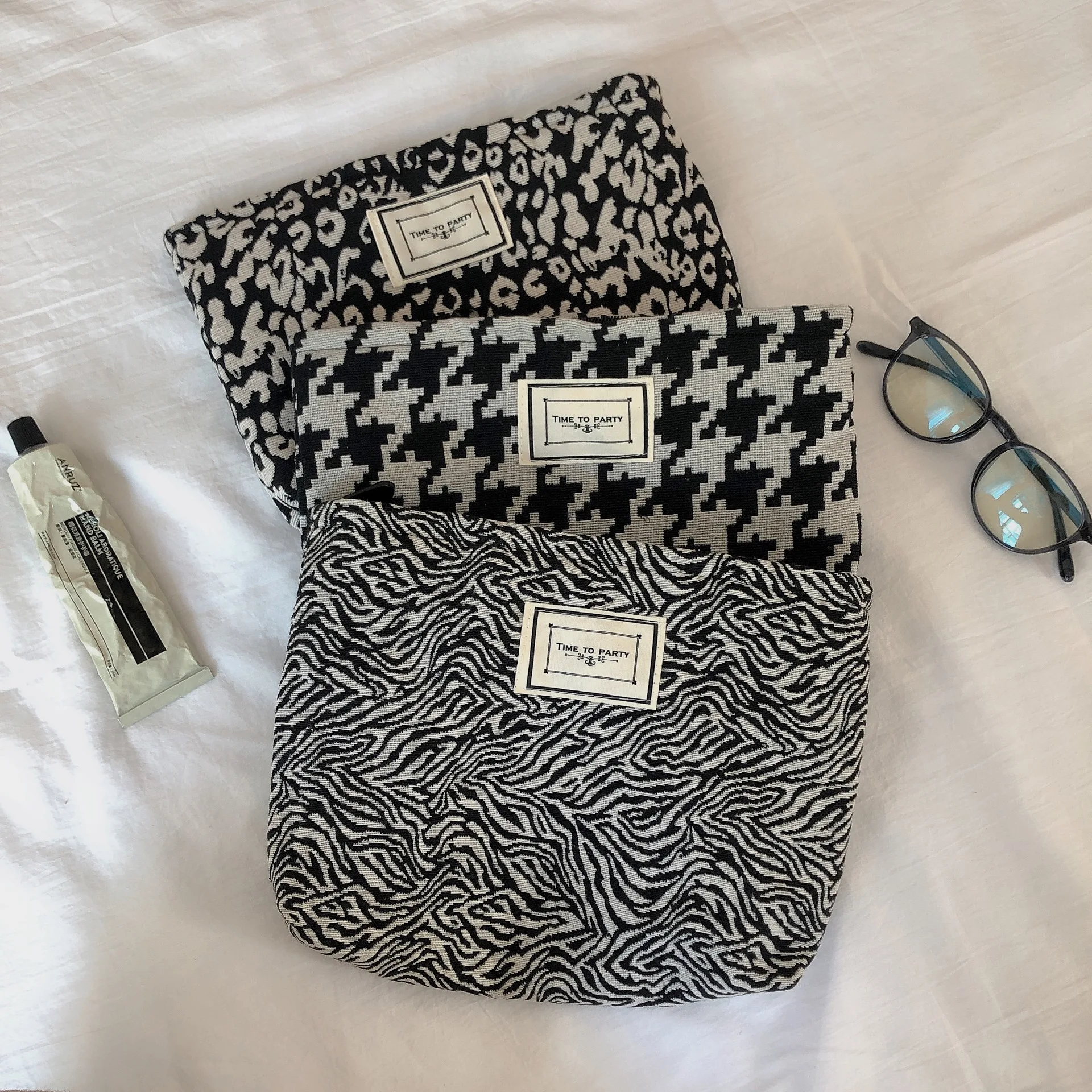 Большая женская сумка для макияжа с леопардовым принтом косметическая парусина