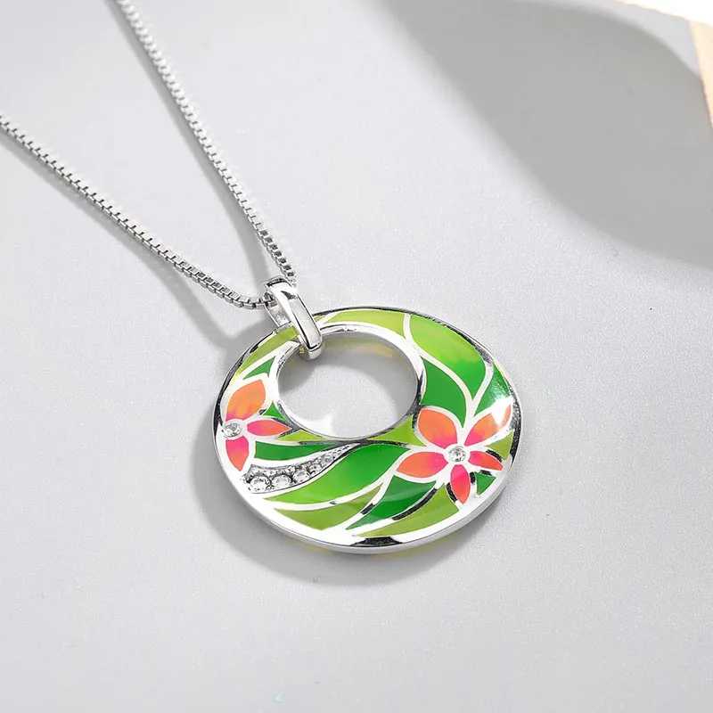 Ожерелье из серебра 925 пробы с зеленой эмалью | Украшения и аксессуары