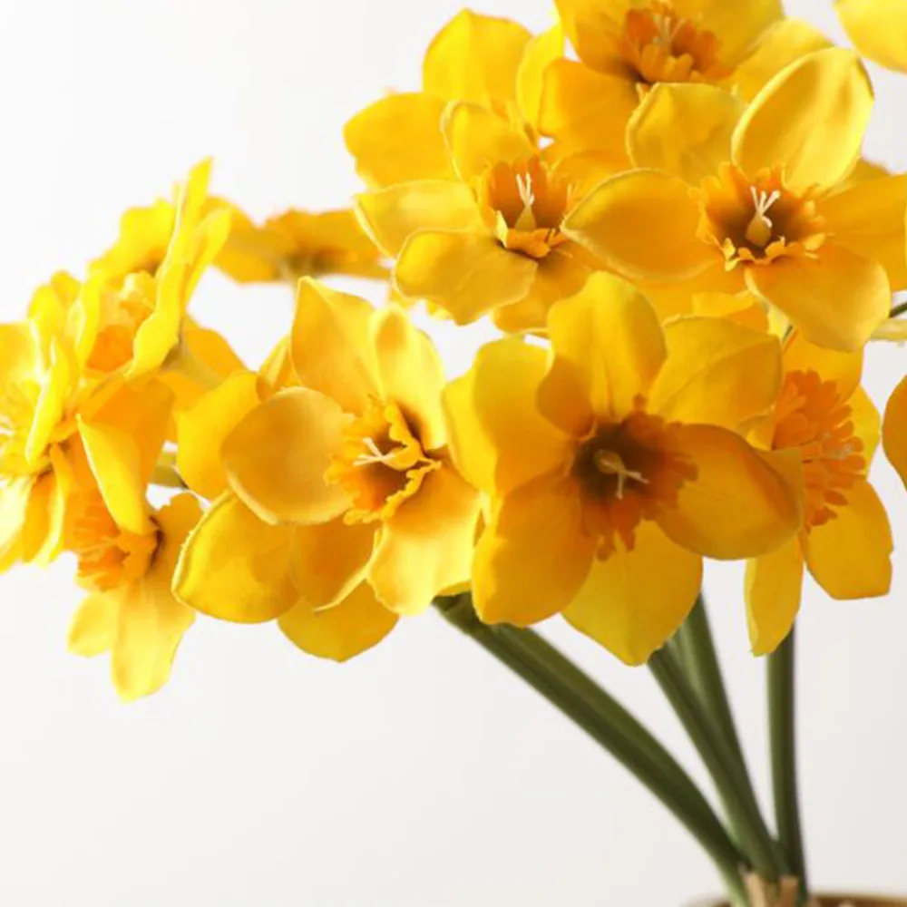 

1 Bunch Simulated Flower Adornment Lifelike Flower Ornament Photography Props Artificial Flower for Indoor Home Decoration (Yell