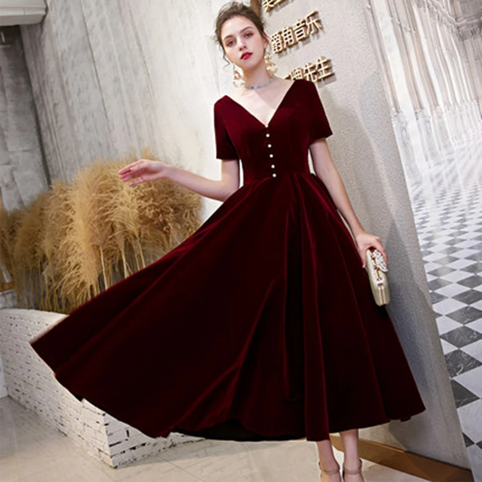 Бордовые вечерние платья 2021 велюровые женские с коротким рукавом для выпускного
