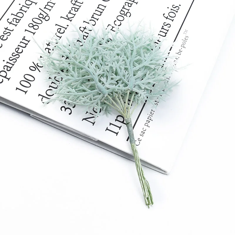 

Искусственные рождественские листья из полипропилена smr