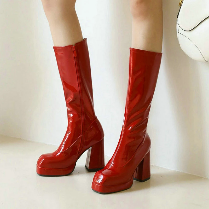 

Женские сапоги до колена из лакированной кожи, на платформе и толстом каблуке
