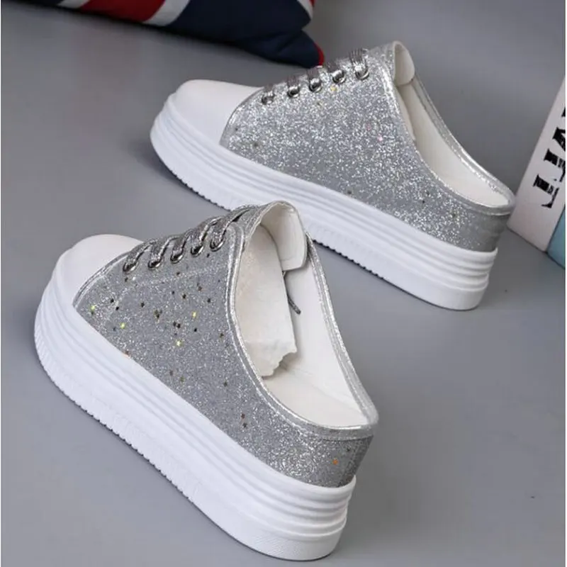 Женская обувь на танкетке украшенная блестками Женские кроссовки платформе 8 см