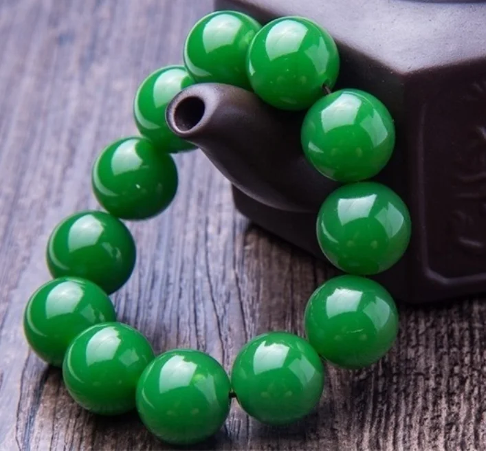 Браслет мужской шпинат зеленый шарик 18 мм Властный Хотан рука на специальное