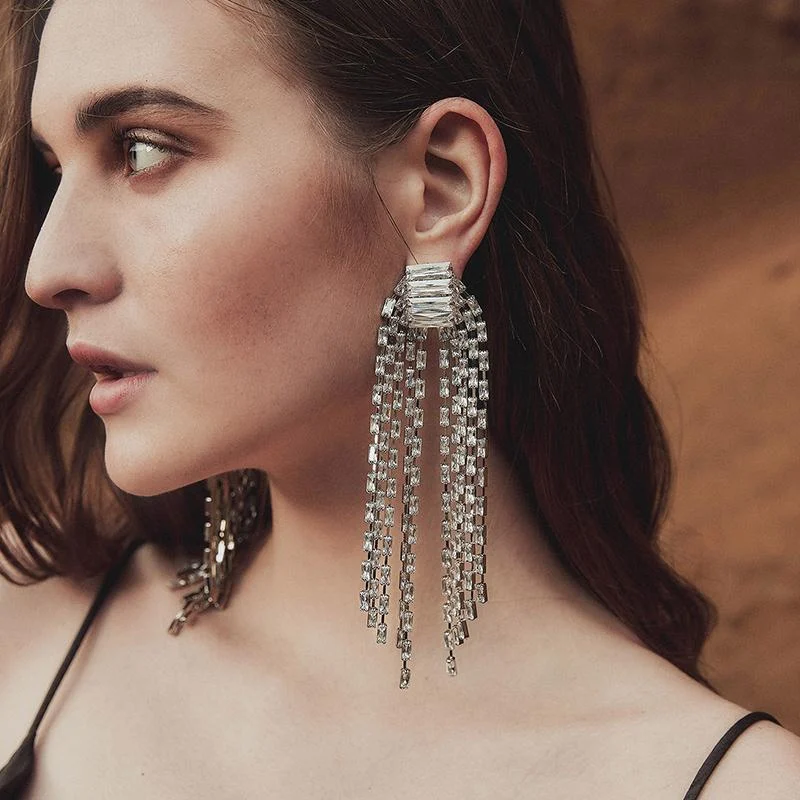 

Gorgeous full fashion classic trend crystal tassel earrings